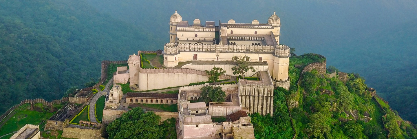 Taxi Service in Udaipur